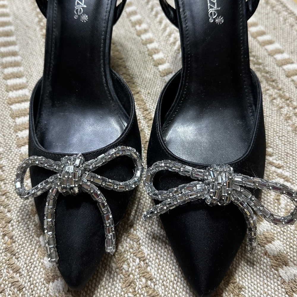 Stunning dressy heels